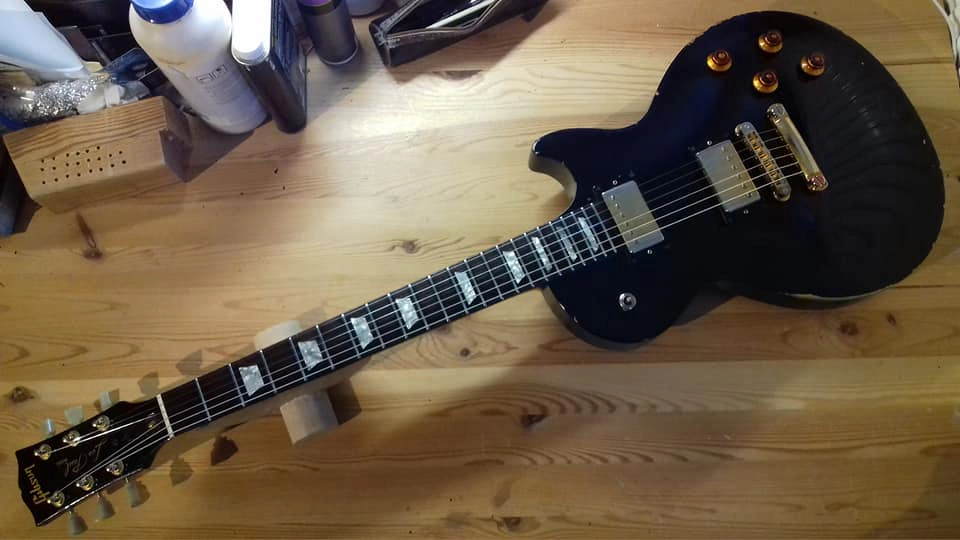 Gibson Les Paul Halsbruch Reparatur – Detailansicht 3 – Gitarrenreparatur Heier Guitars